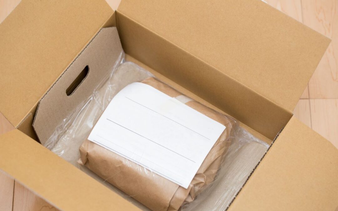 What is a Packing Slip for Shipping? Examples and Tips